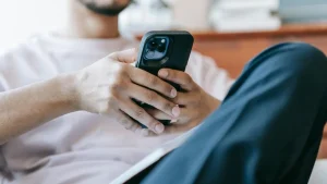 P7 DarkSword iPhone spyware can take passwords, photos, and notes.