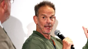 Peter Berg states that the 'Call of Duty' movie will examine 'the impact of war' with a serious approach.