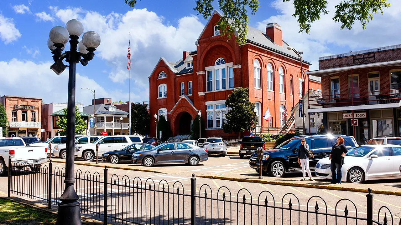 Police say suspected Oxford overdose is unrelated to Ole Miss student fatalities.