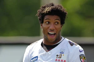 Ravens player Marlon Humphrey to team up with Trump before Baltimore submarine news is revealed