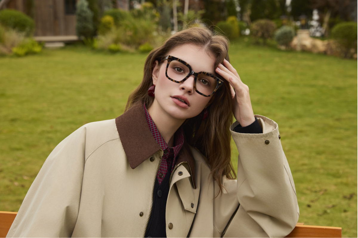 Reasons more shoppers are opting to purchase their glasses online