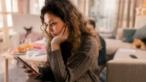 Scam on Facebook Marketplace uses your name to create a fake listing to deceive you