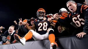 Seattle Seahawks offer Joe Mixon a new opportunity in the NFL after running back crisis