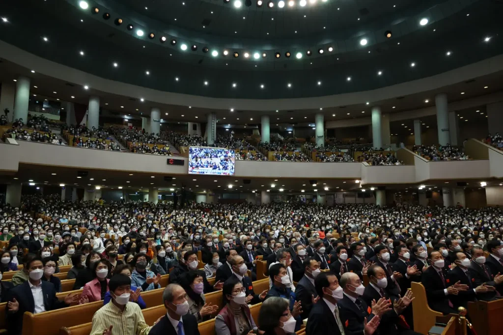 South Korean large churches look into possible cyberattacks that may have revealed information about 850,000 members.