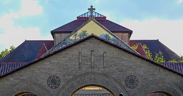 Study: Catholic Resurgence Occurring at Stanford University