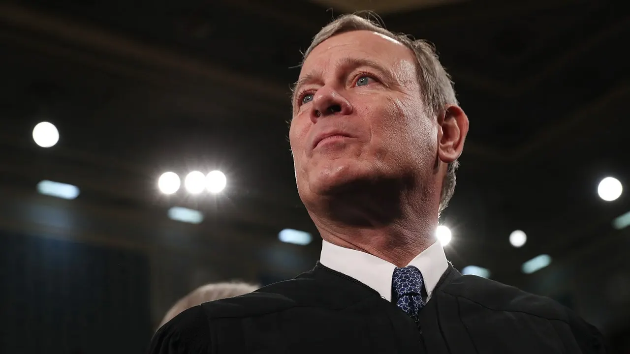 Supreme Court begins its session with cases on gun rights and religious freedom