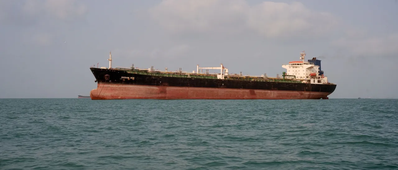 Tanker Information Reveals Far Fewer Barrels Per Day Passing Through Hormuz Than What The Energy Secretary Claims