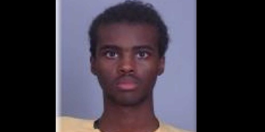 Teen aspiring ISIS terrorist planned to kill many non-Muslims at Mall of America, according to the FBI