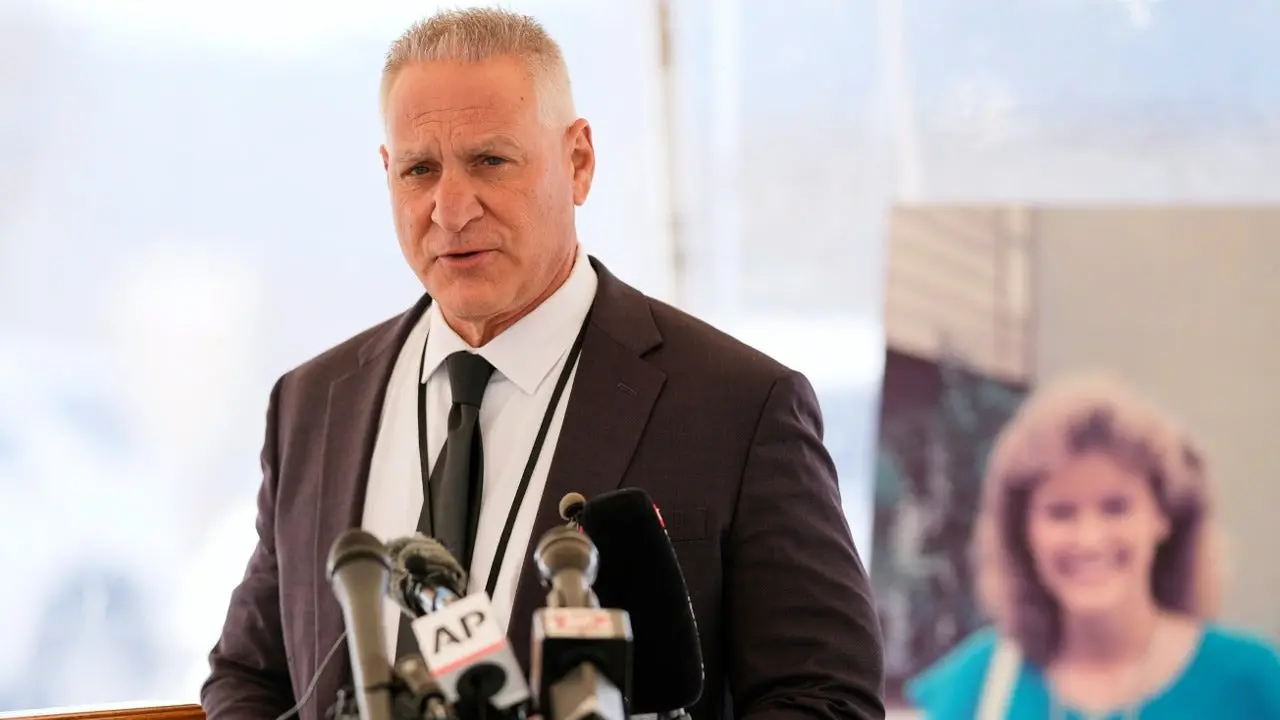 Tennessee prison director steps down following failed execution as state initiates investigation