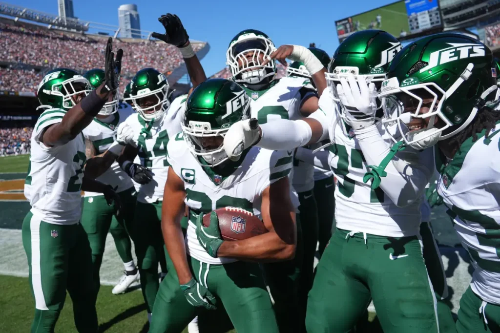 The interception that ended the Jets' winning streak was the only bright spot in a terrible defeat.