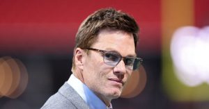 Tom Brady Criticizes NFL Officials During Lions-Packers Match: 'What Is That?'