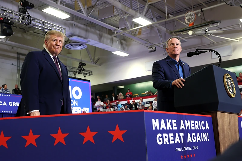 Trump leads midterm campaign event at Ohio University Chillicothe’s Shoemaker Center