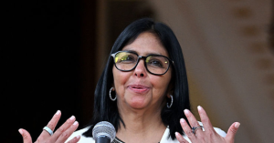 Venezuela: Delcy Rodriguez Celebrates Nicol&aacute;s Maduro's Torture Allegations with an Early Christmas Season