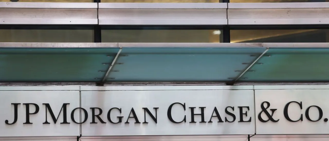 Wall Street Banks Earn Almost $32 Billion While Americans Face Financial Hardships