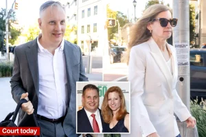 Wealthy individual in New Jersey's largest divorce case succeeds in keeping hedge-fund secrets private.